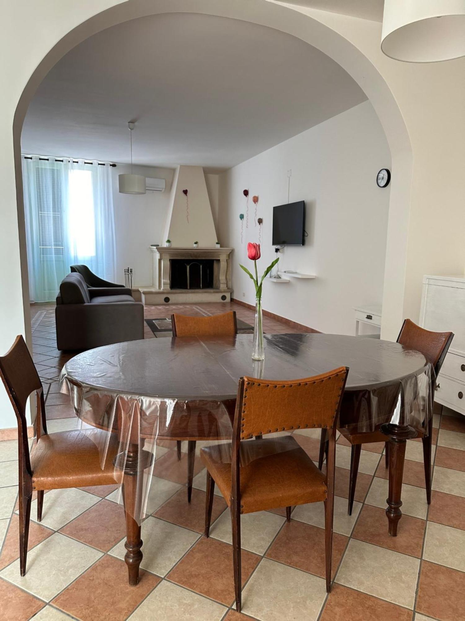 Appartamento Palazzo Dei Pavoni Brindisi Esterno foto